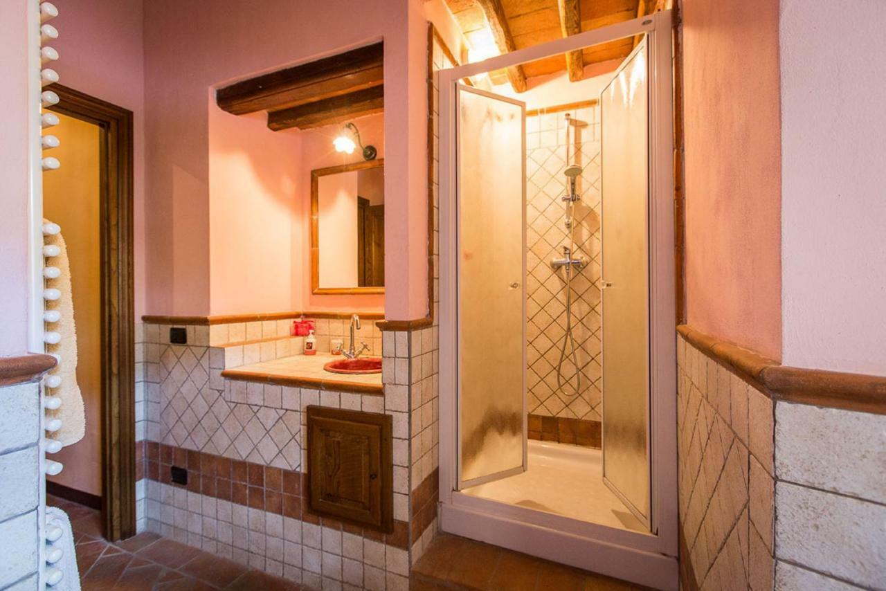 Rustico In Pietra Βίλα Chianni Εξωτερικό φωτογραφία
