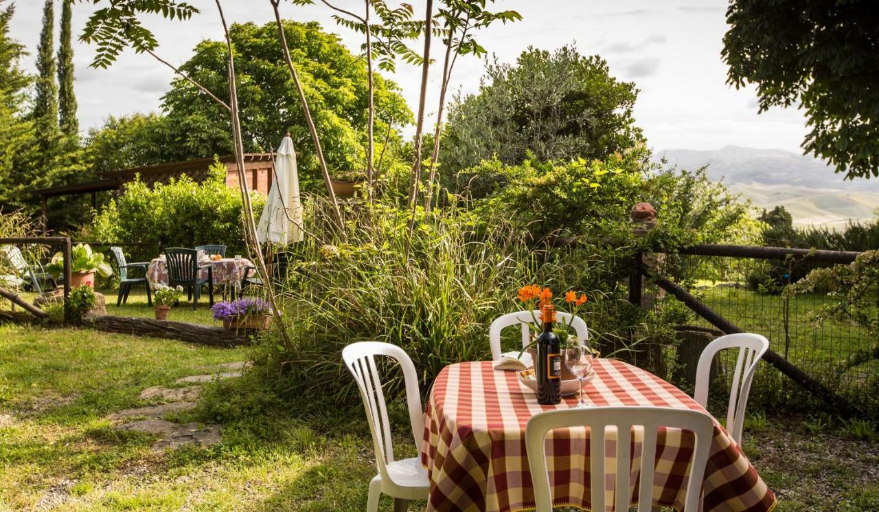 Rustico In Pietra Βίλα Chianni Εξωτερικό φωτογραφία